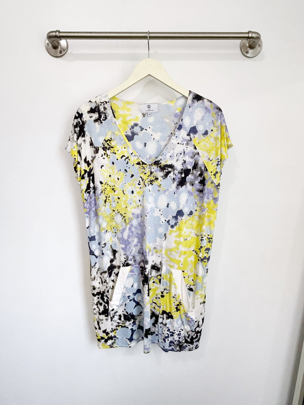 Dawn V-Neck Dress (Yellow Ink Blot) - M