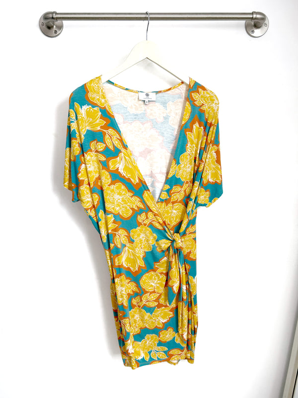 Diedre Wrap Dress (Golden Bloom) - M