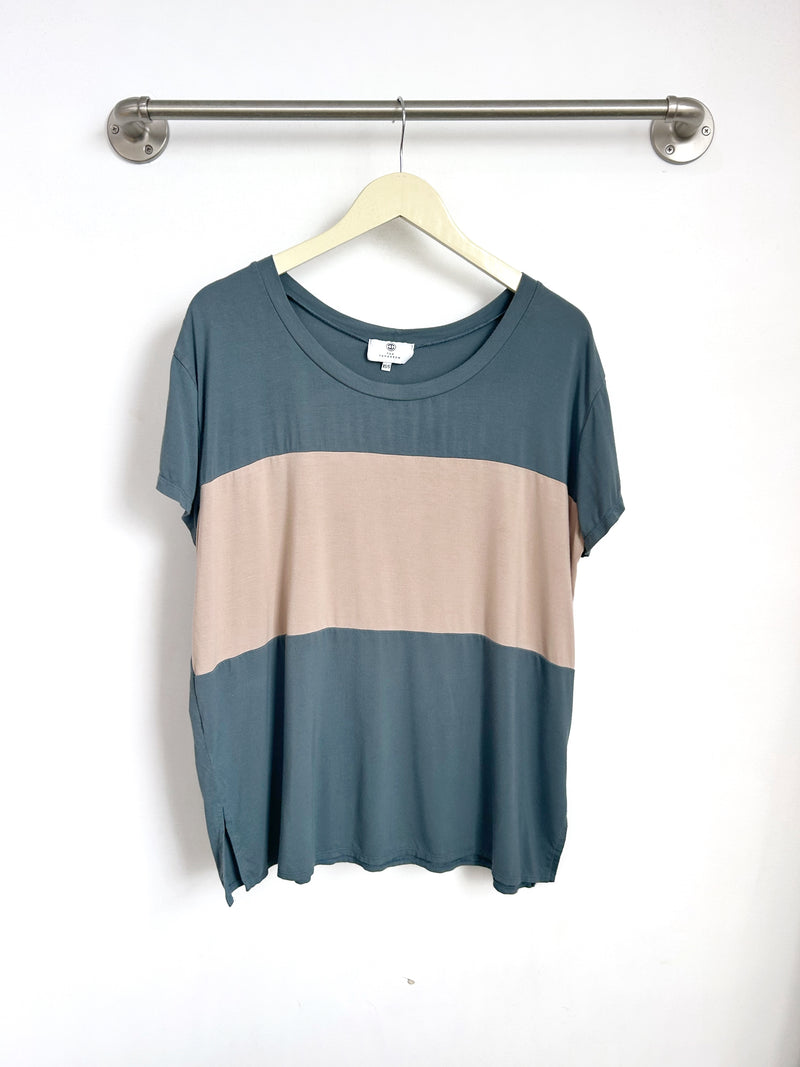 Austin Colorblock Tee (Storm/Cocoa) - XS/S